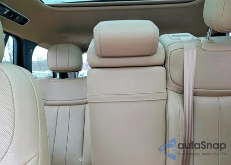 2025 Land Rover Range Rover Se z USA, uszkodzony, nr VIN SALKPBFU4SA314248